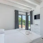 Luna Villa