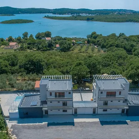 Villa Luna